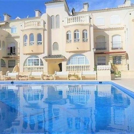 Duquesa Beach 1ª Linea De Mar تورّيفيِخا المظهر الخارجي الصورة