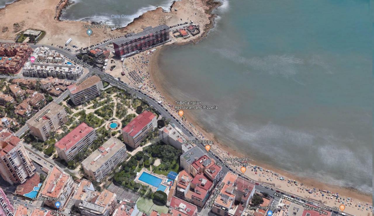 Duquesa Beach 1ª Linea De Mar تورّيفيِخا المظهر الخارجي الصورة
